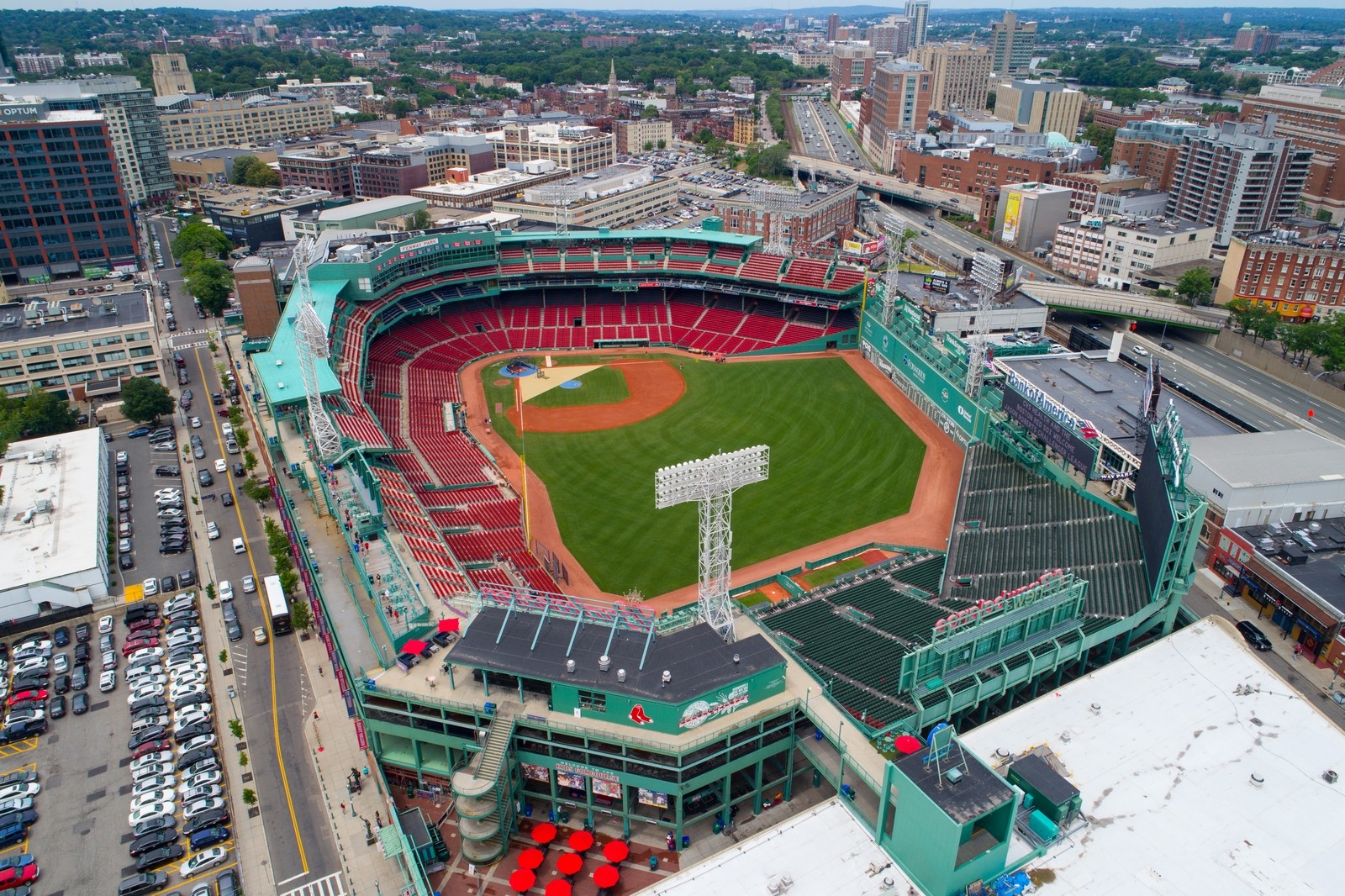 https://res.cloudinary.com/see-sight-tours/image/upload/v1581441847/fenway-park.jpg