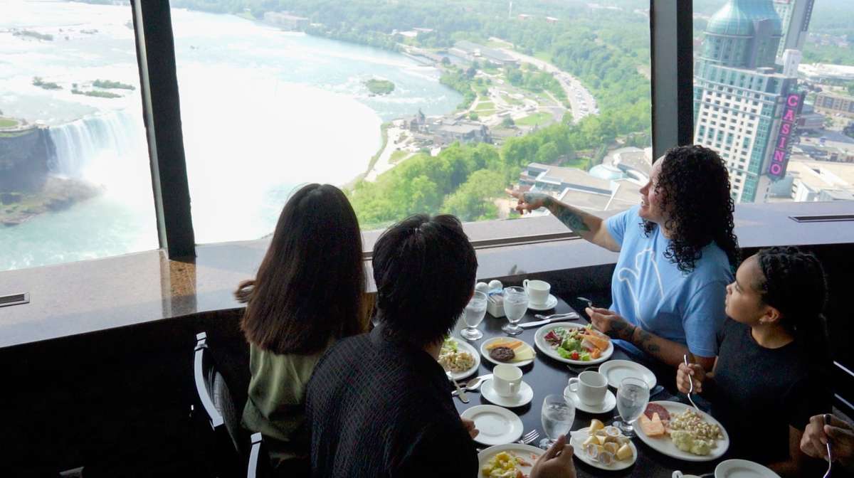 Epic Full Day Tour of Niagara Falls USA/Canada + Lunch image 1