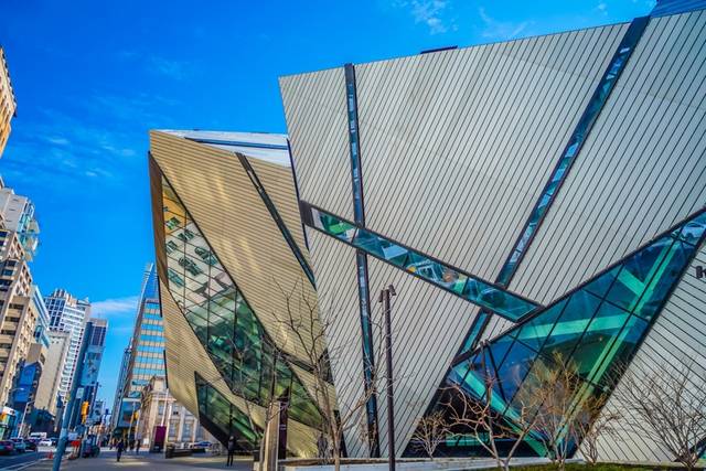 Royal Ontario Museum Revealed: A Guided Tour Through History image 3