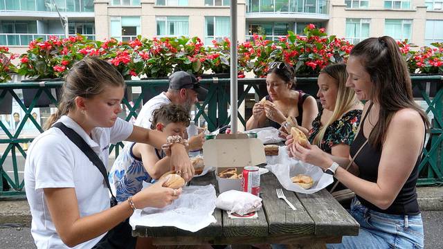 The Canuck Culinary Crawl image 3