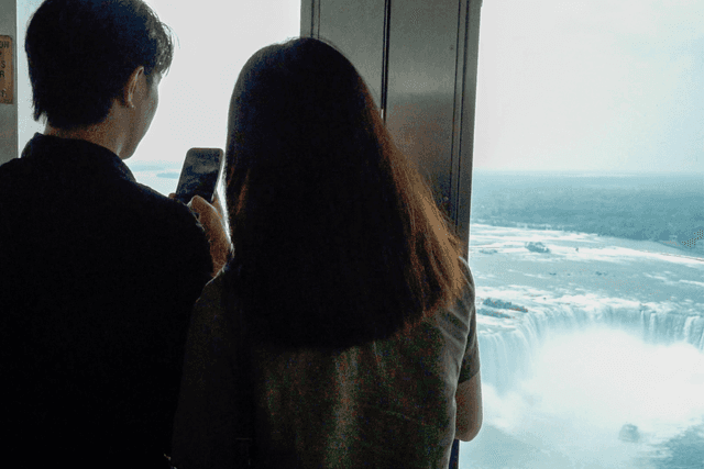 Niagara Falls, Canada Tour from Toronto image 2