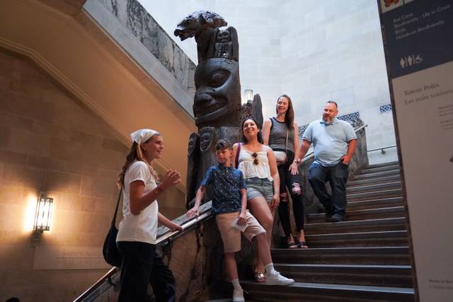 Royal Ontario Museum Revealed: A Guided Tour Through History image 5