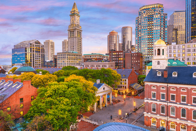 Boston Through the Seasons: Temperature Talk and Attractions - See Sight Tours