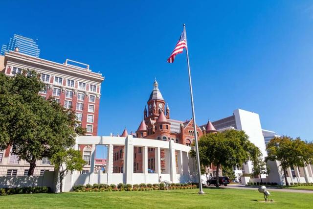 Best Time to Visit Dallas - See Sight Tours