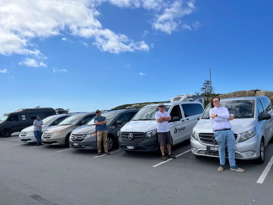 Small group mini van tours Niagara falls