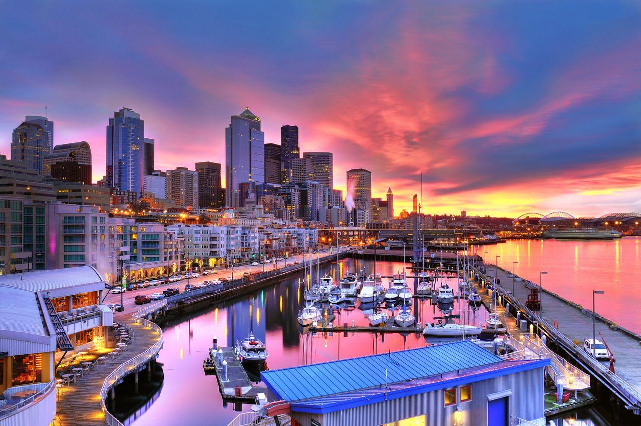 Scenic Seattle Night Walking Tour W/ Space Needle