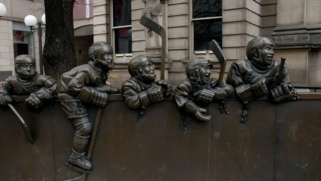 The-Hockey-Hall-of-Fame-Toronto (1).jpg