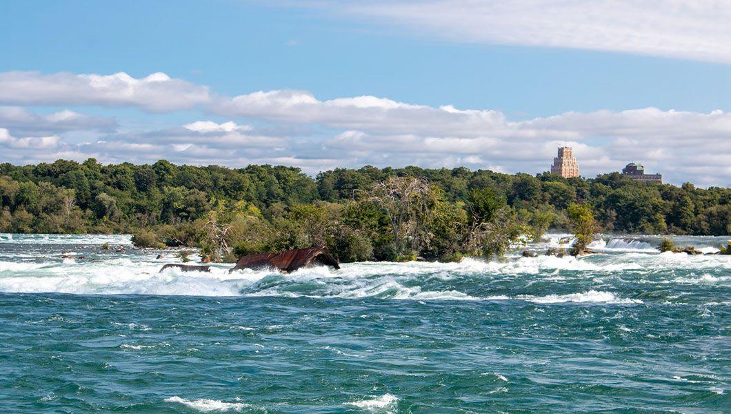 Old-Scow-Ontario.jpg
