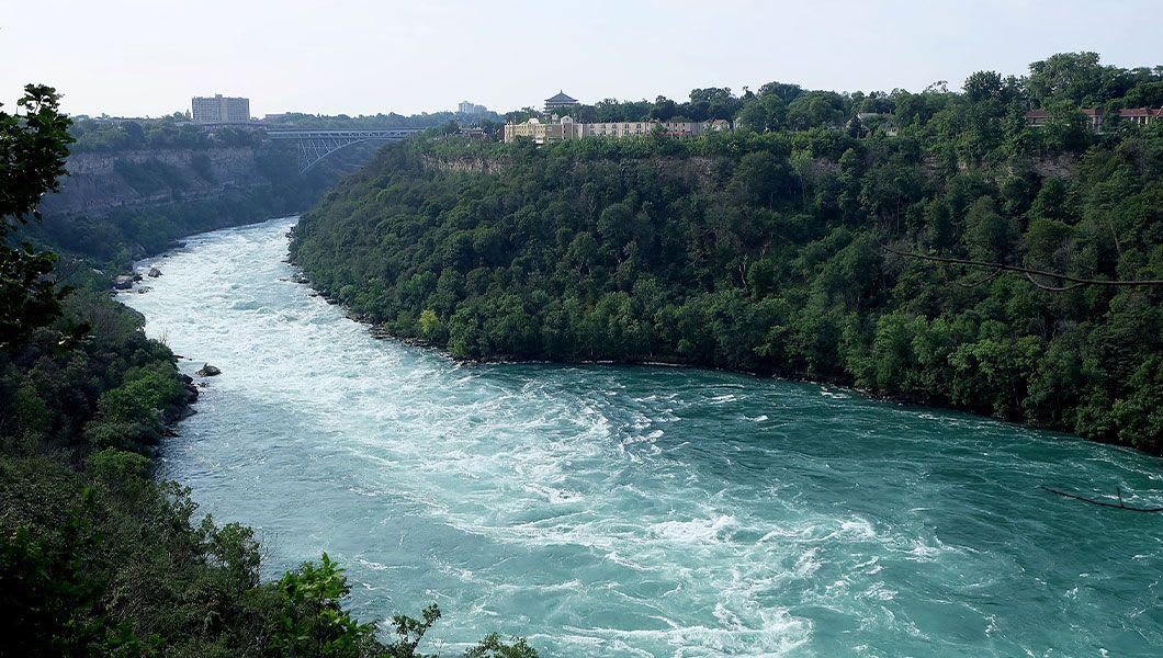 Whirlpool-State-Park-Niagara-Falls.jpg