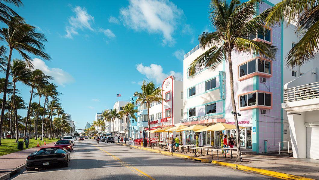 Beautiful-Art-Deco-Historic-District.jpg