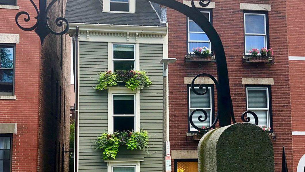 Boston-Skinny-House-US.jpg