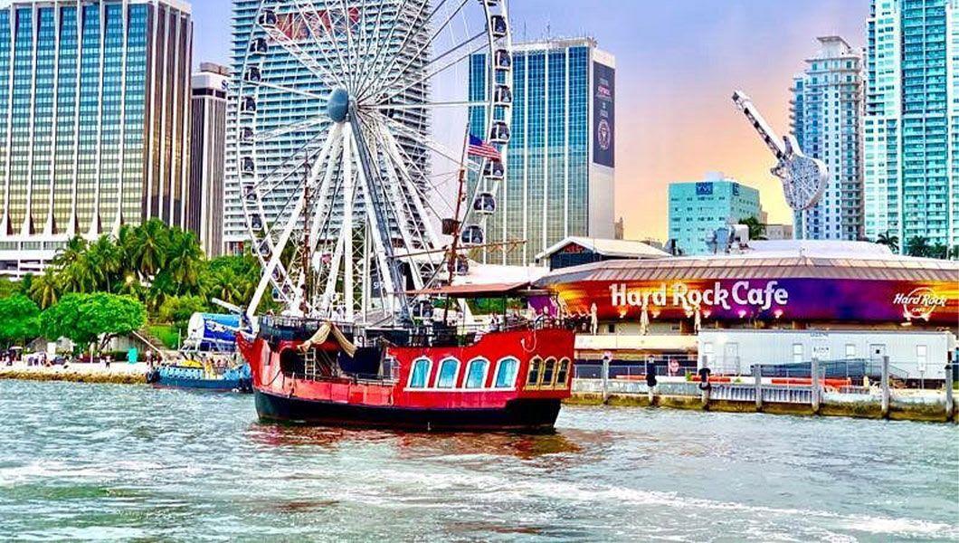 Aqua-Tours-Boat-Cruise-Miami.jpg