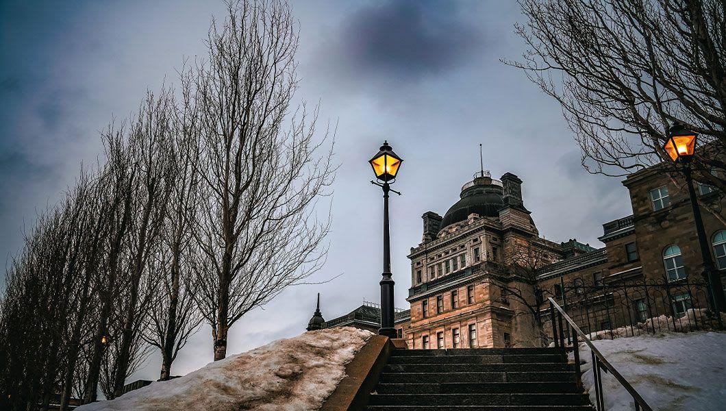 City-Hall-Canada-Montreal.jpg