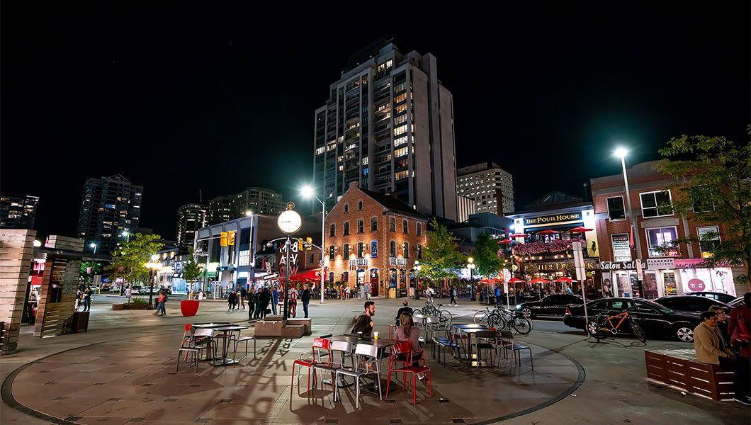 Byward-Market-Ottawa-Canada.jpg