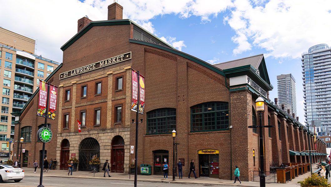 St-Lawrence-Market-Toronto-Tour.jpg