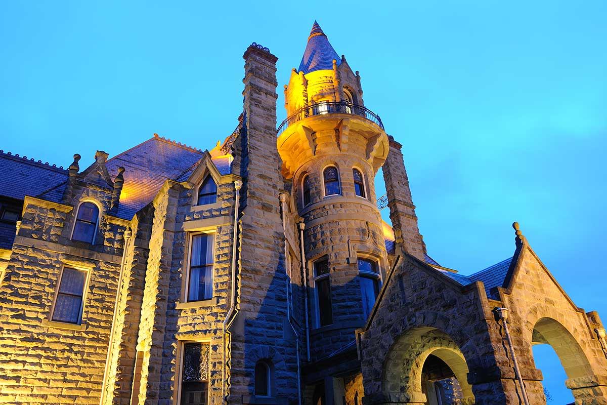 Victoria Craigdarroch Castle.jpg