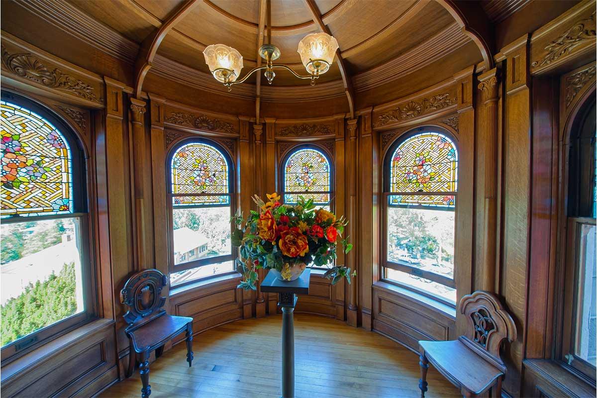 Craigdarroch Castle Victoria.jpg
