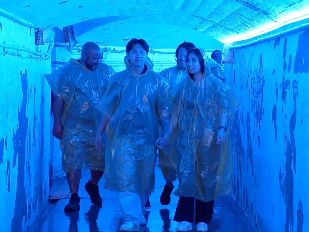 Niagara Night Walking Tour with Journey, Skylon & Boat Cruise