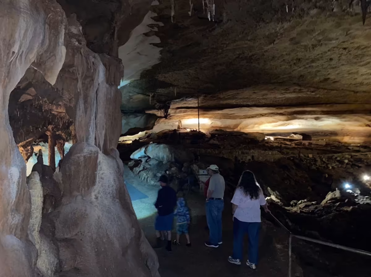 Austin Hill Country Small Group Tour.jpg