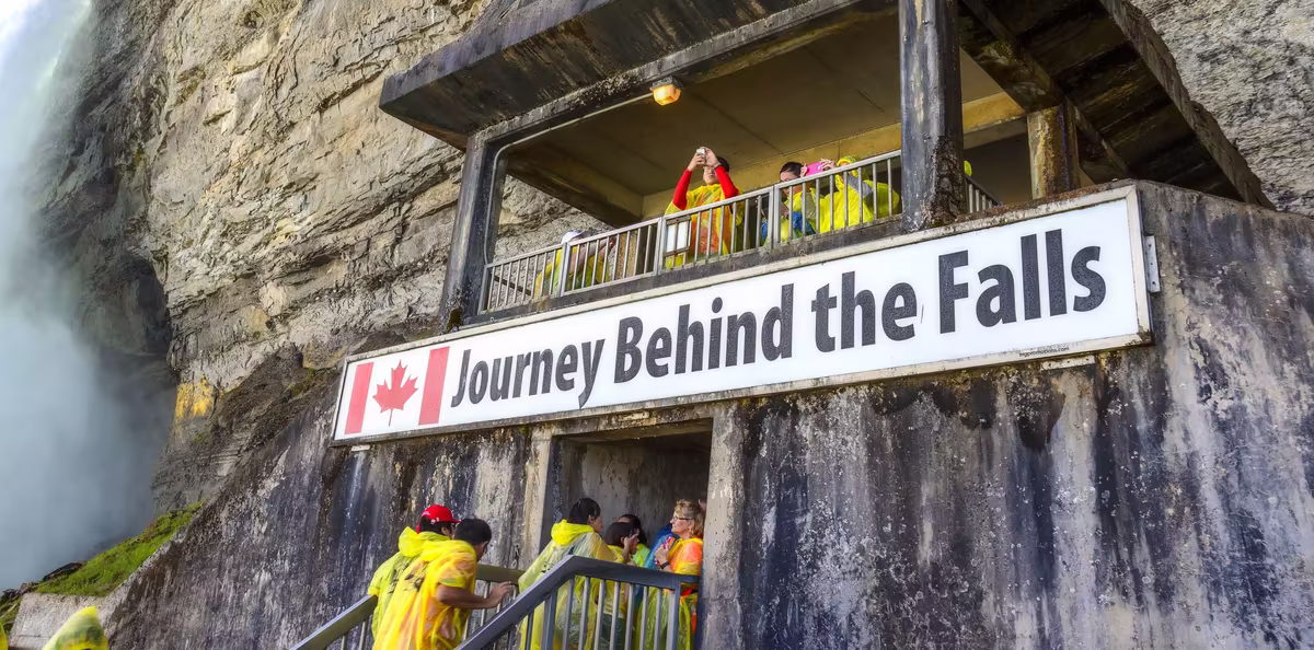 Ultimate Niagara Falls + SkyWheel Ticket image 3