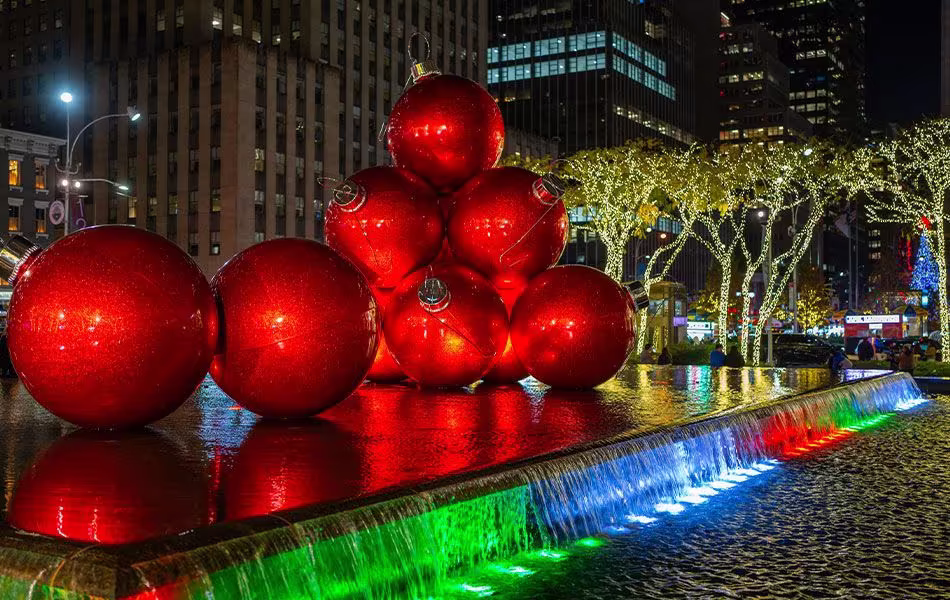 New York City Christmas Lights Tour with Empire State Building image 5