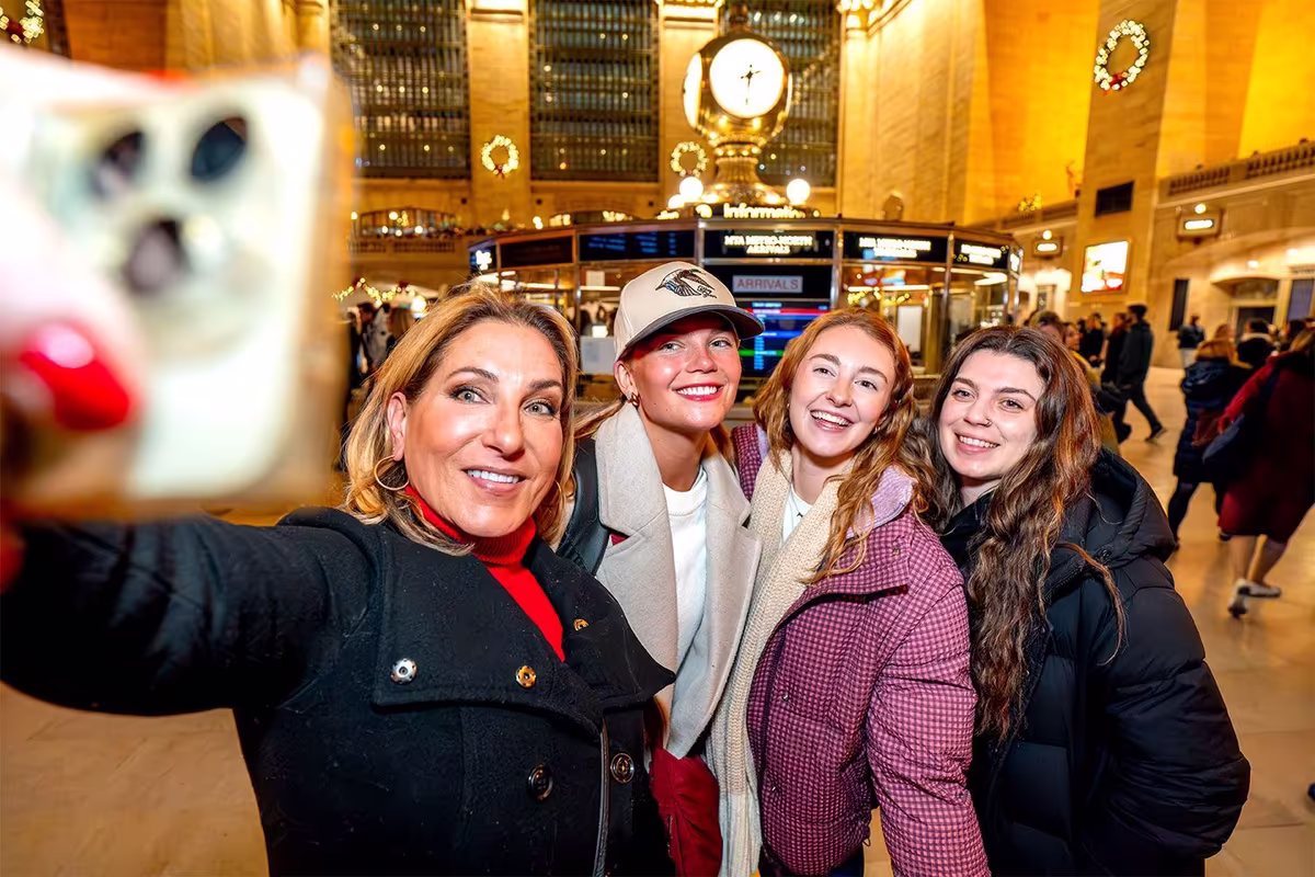 Premium Summit One Vanderbilt with Grand Central Tour image 3