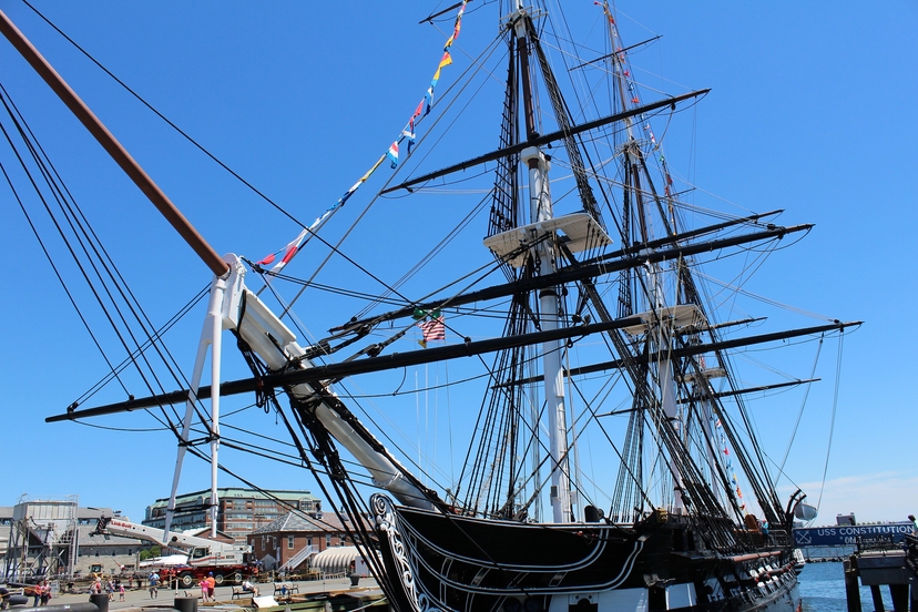 https://res.cloudinary.com/see-sight-tours/image/upload/v1581436292/USS-Constitution.jpg