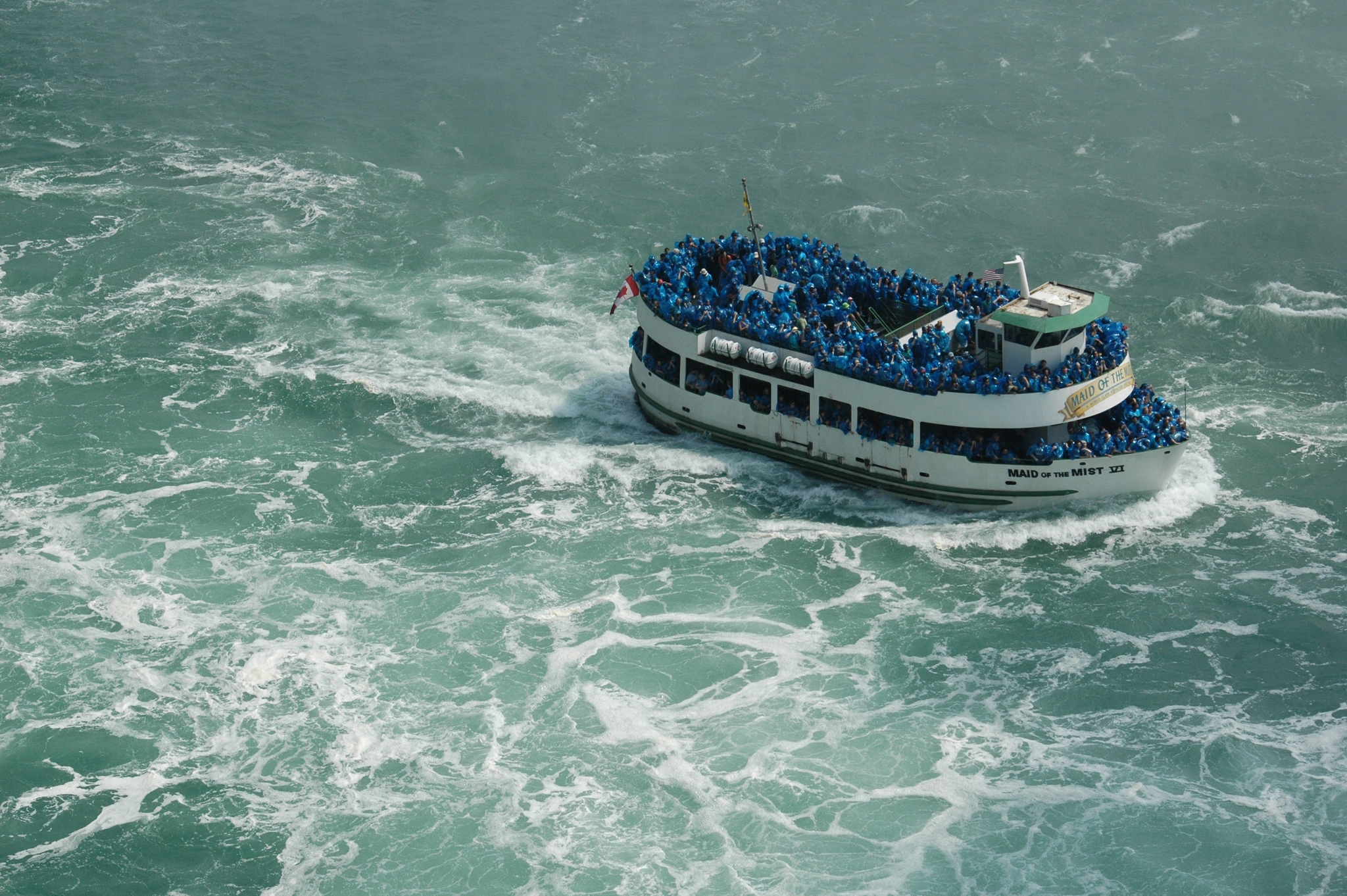 https://res.cloudinary.com/see-sight-tours/image/upload/v1581439875/maid-of-the-mist-closeup.jpg