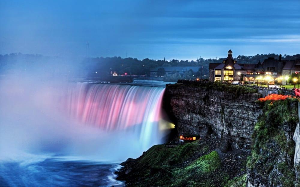 Visiting Niagara Falls in March
