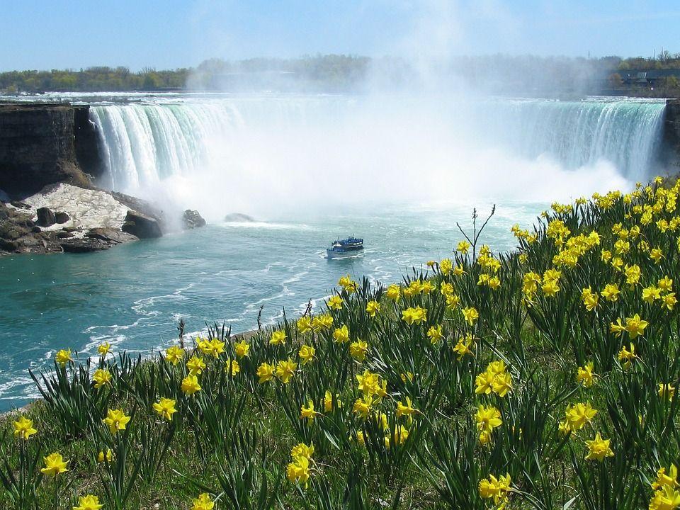 Hornblower vs. Journey Behind the Falls