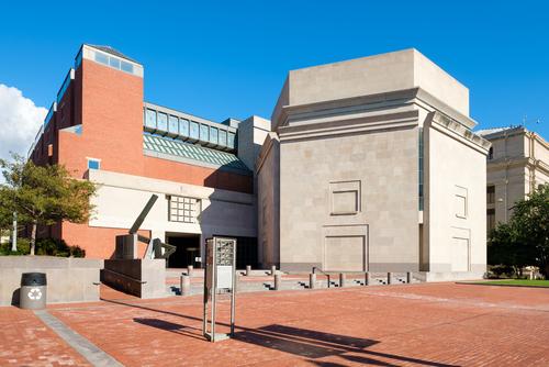 Holocaust Museum (Nancy & David Wolf Holocaust & Humanity Center).jpg