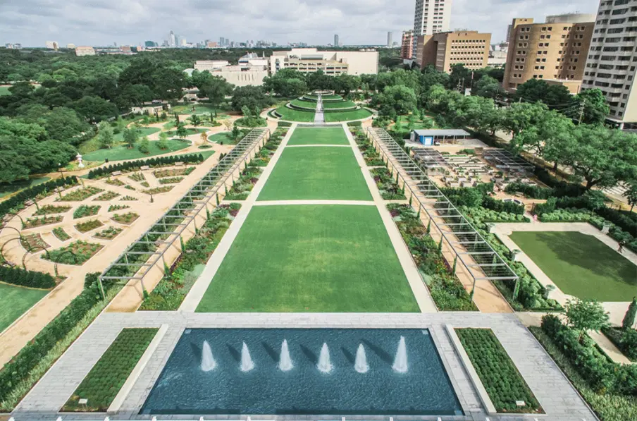 Hermann-Park.jpg