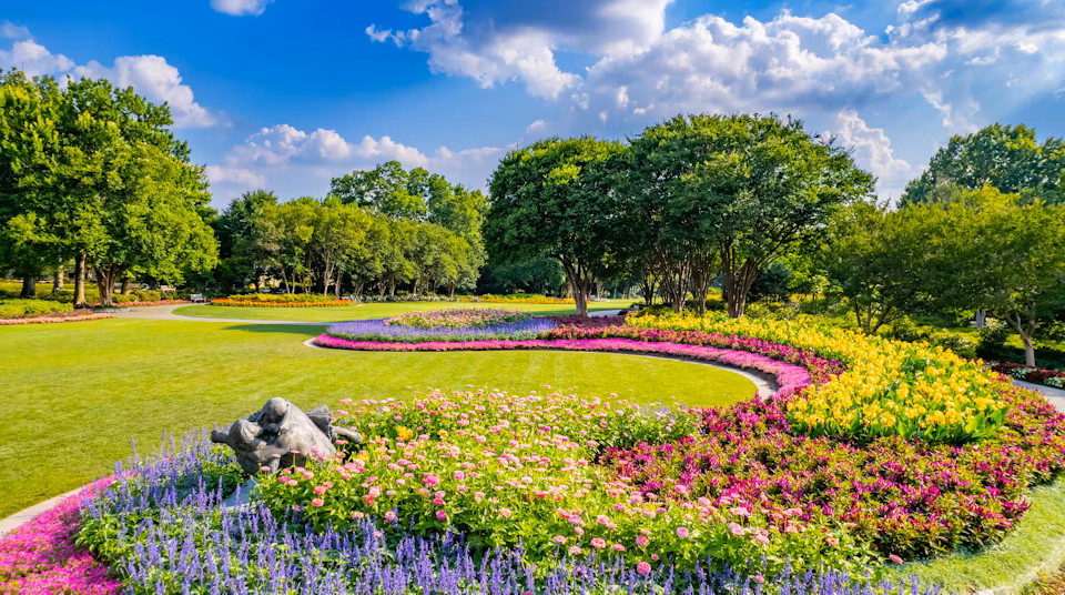 Dallas Arboretum and Botanical Garden.jpg