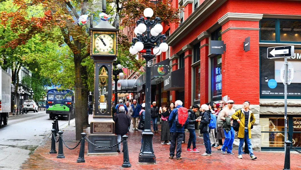 https://res.cloudinary.com/see-sight-tours/image/upload/v1738817961/strapi/Gastown_Vancouver1_1e2bea1250.webp