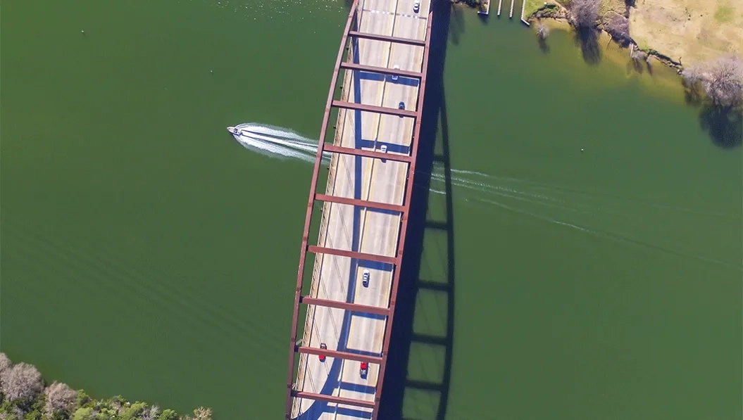 https://res.cloudinary.com/see-sight-tours/image/upload/v1739797457/strapi/Pennybacker_Bridge_1_4042e5f7e0.webp