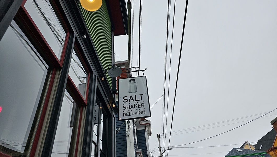 https://res.cloudinary.com/see-sight-tours/image/upload/v1745478246/strapi/Halifax_Salt_and_Shaker_Deli_and_Inn_85512b806b.jpg
