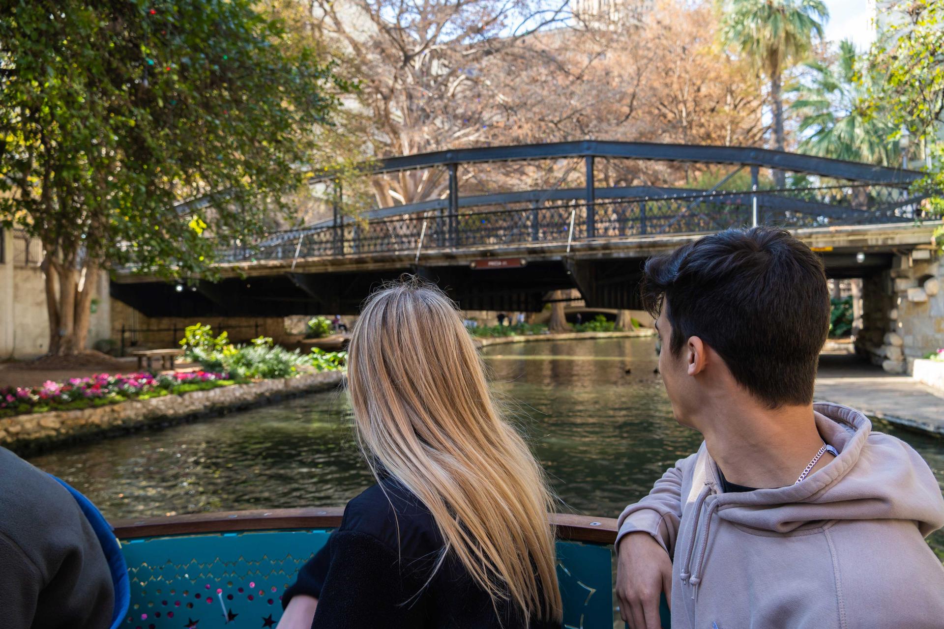 River Walk Cruise: GO RIO