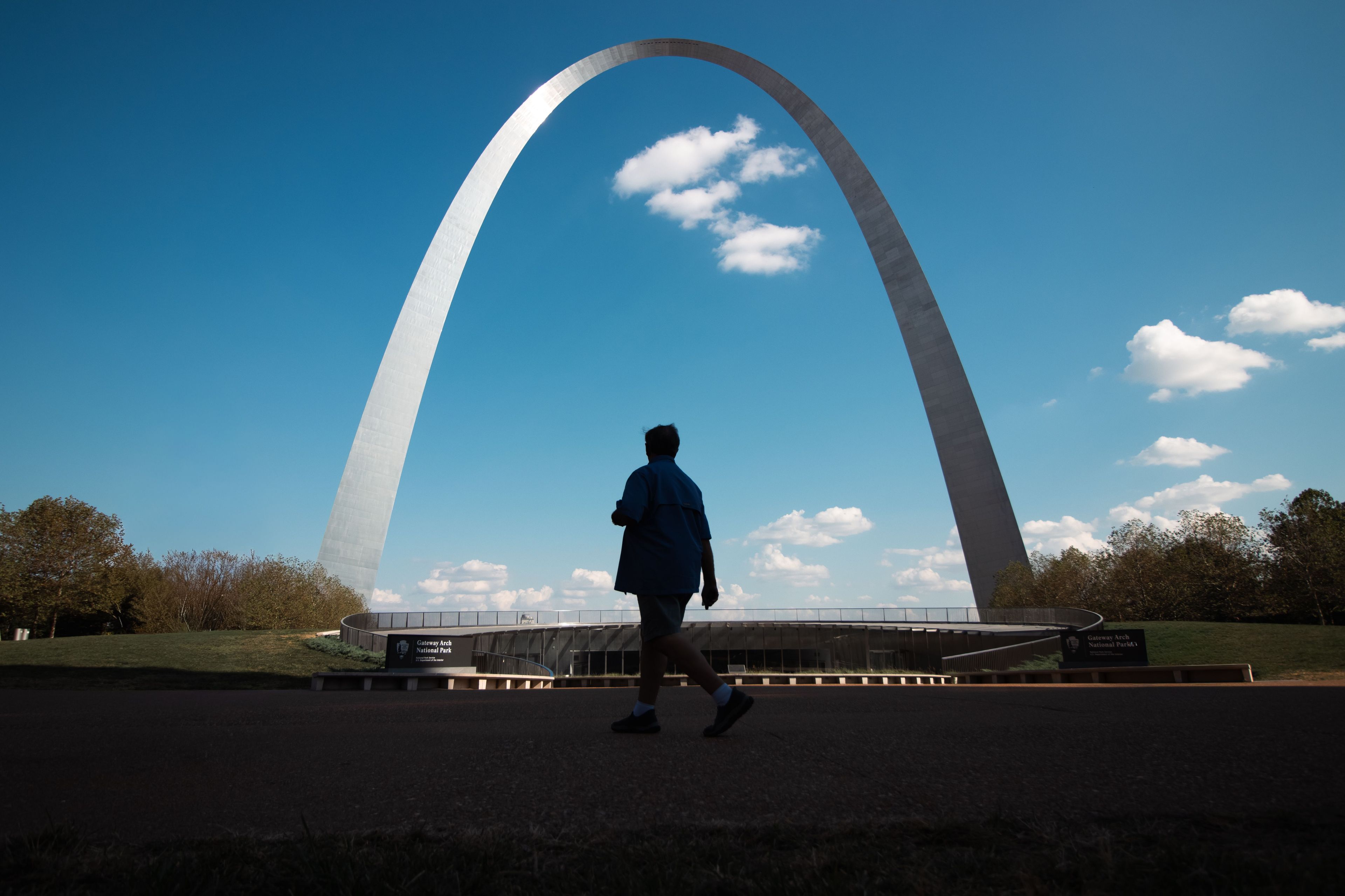 Locally Guided St. Louis Tours