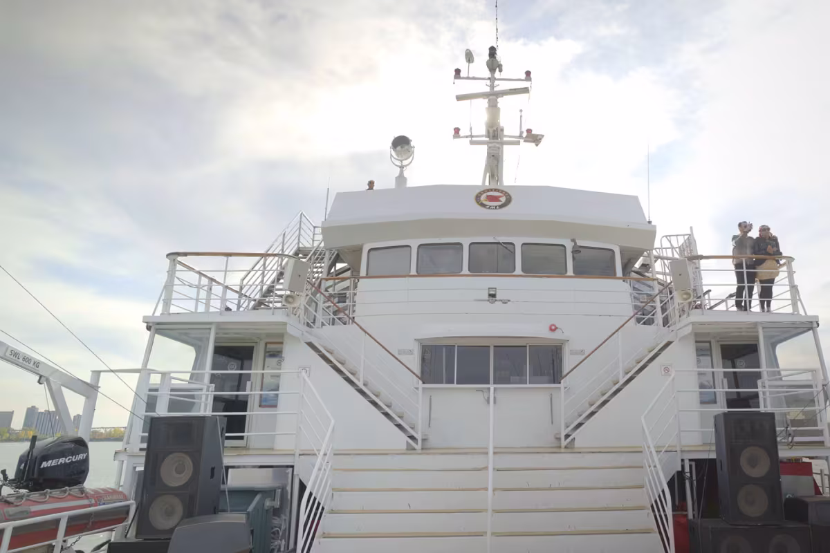 Couple on Croisieres AML Cruise Boat
