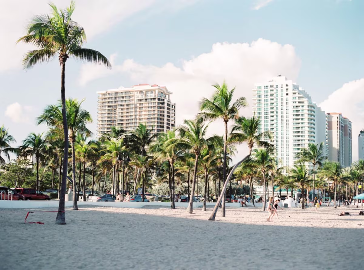 Miami-beach-hotels.jpg