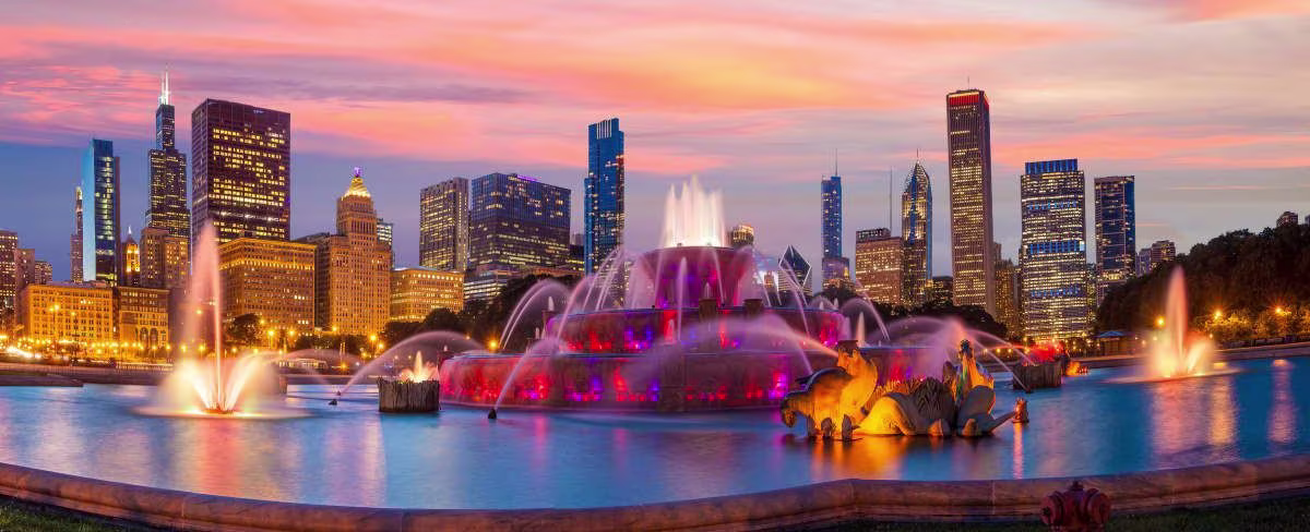Buckingham Fountain at Dusk