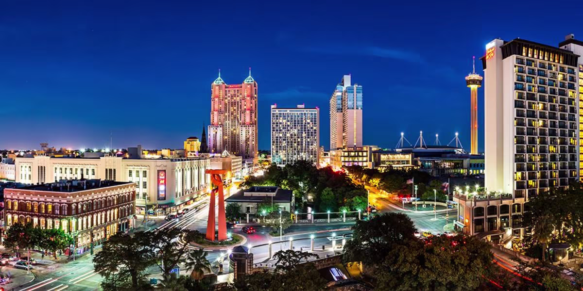 Scenic San Antonio Night Tour with Riverwalk Boat Tour.jpg