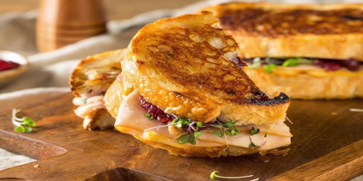 Deli Sandwhich.jpg