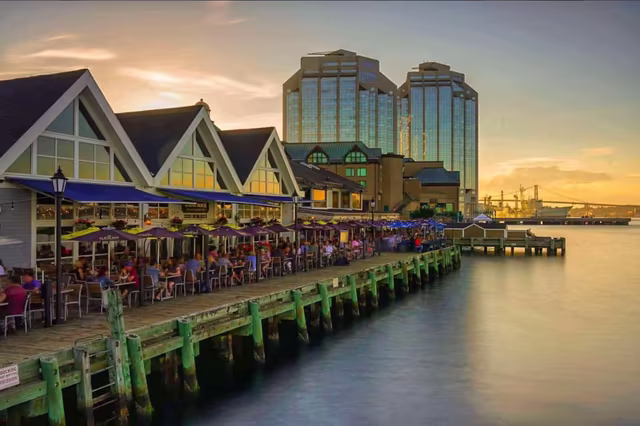 Visiting Halifax In November - See Sight Tours