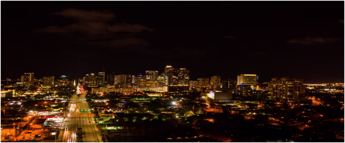 visiting-fort-lauderdale-at-night.jpg