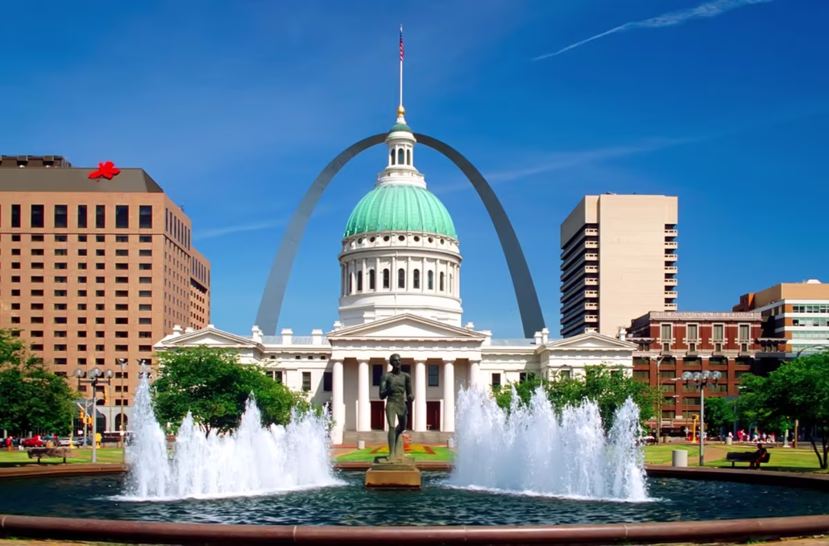 St. Louis Arch Walking Tour and Entrance Ticket.jpg