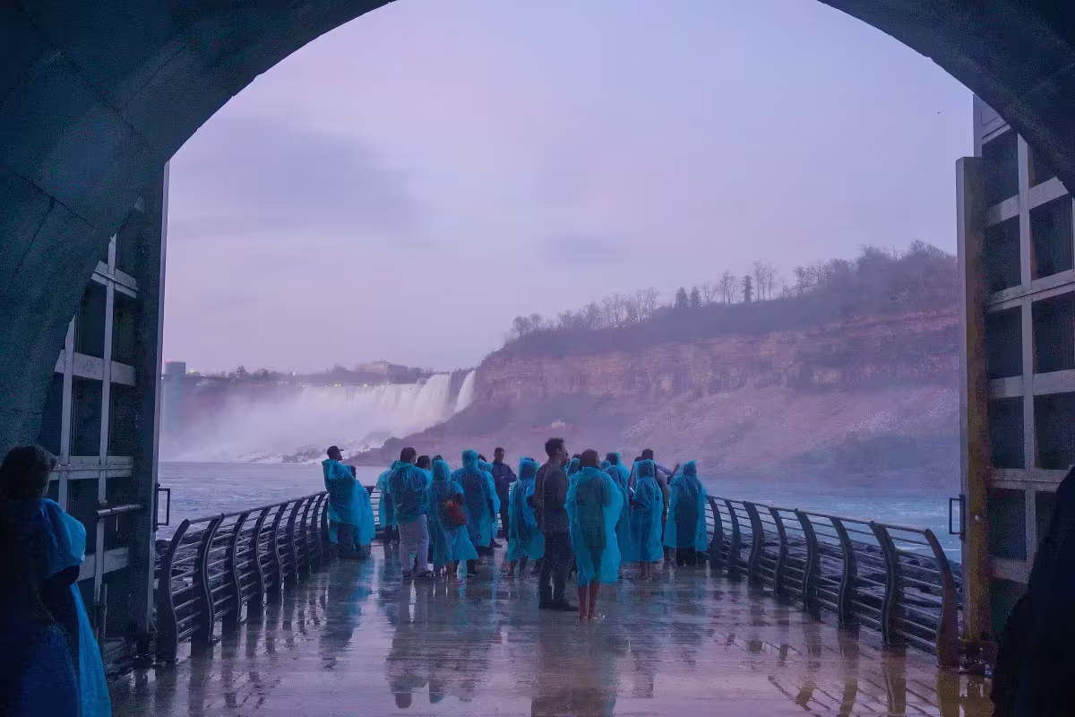 niagara-tunnel-exit-view.jpg