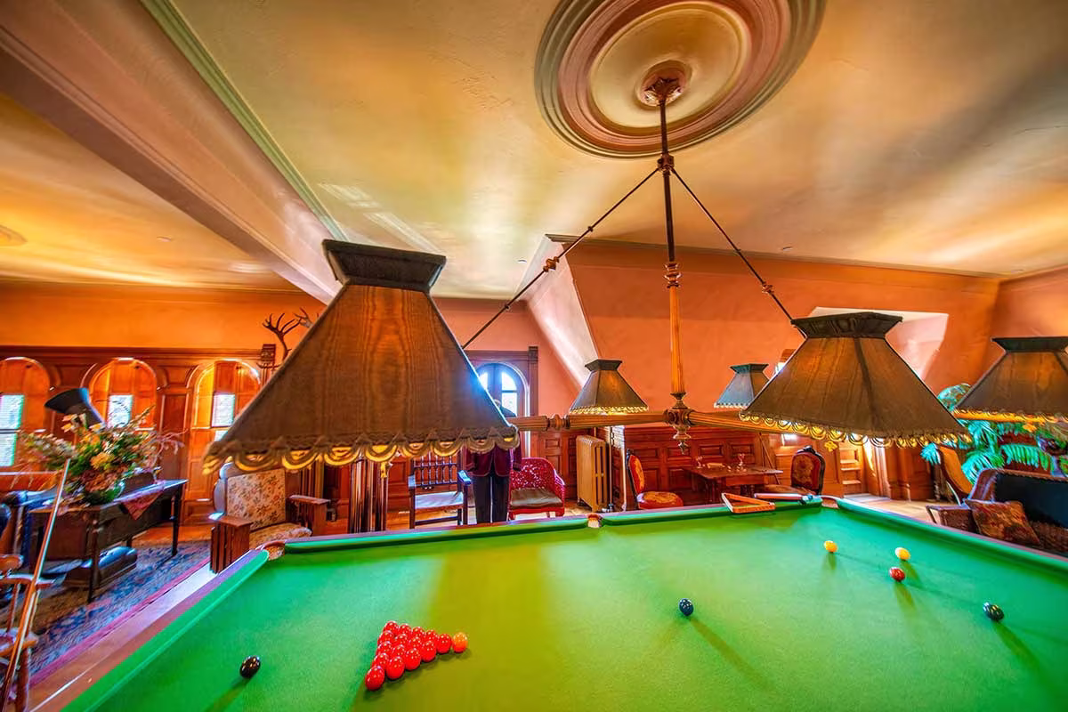 Craigdarroch Castle Victoria BC.jpg