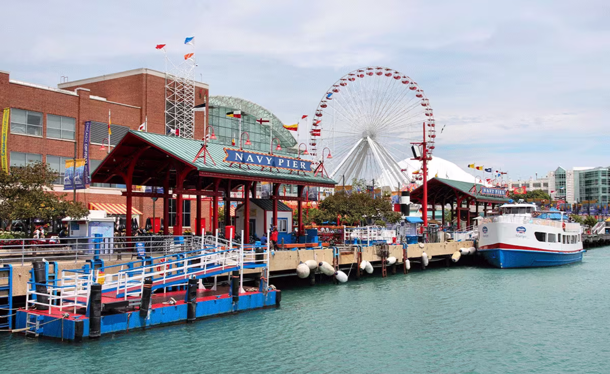 A beautiful view of Navy Pier.jpg