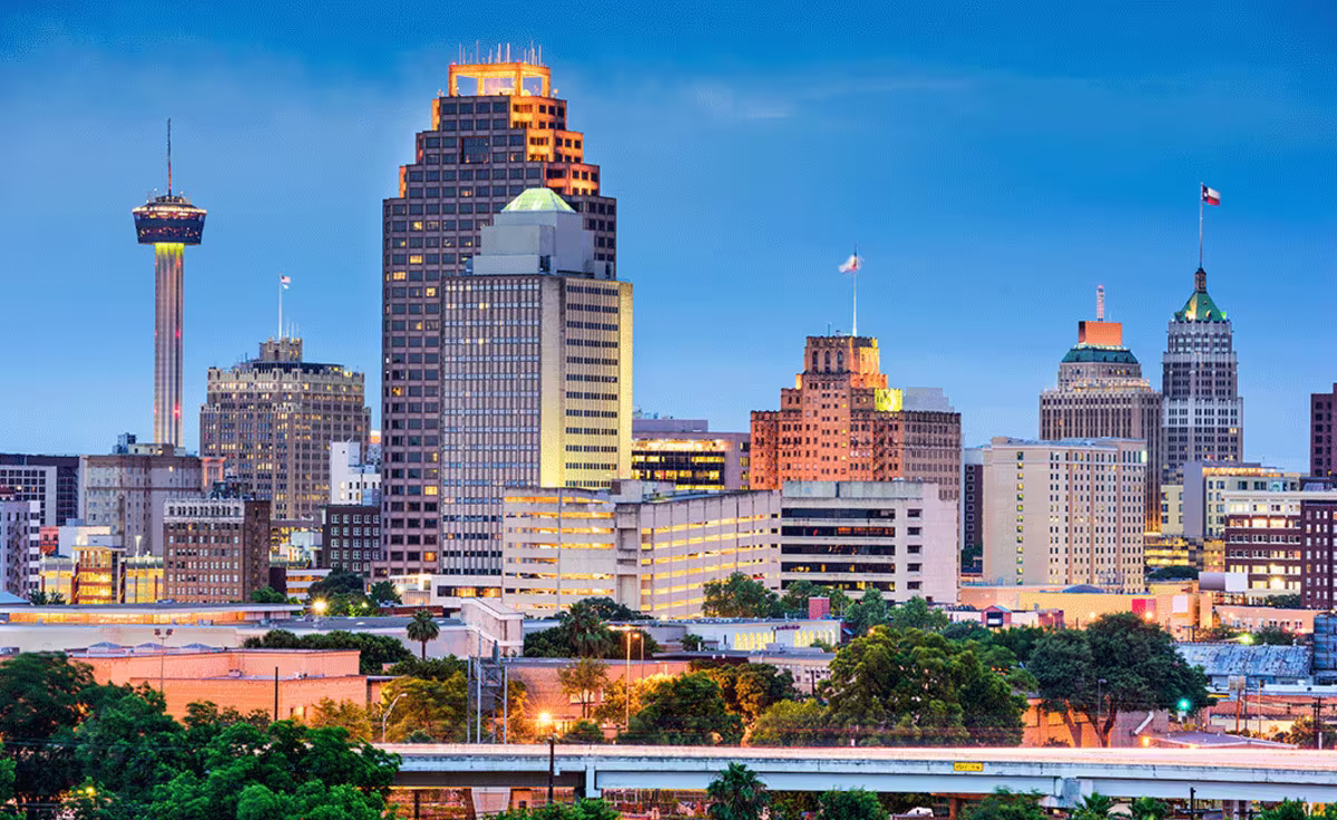 San Antonio Skyline.jpg